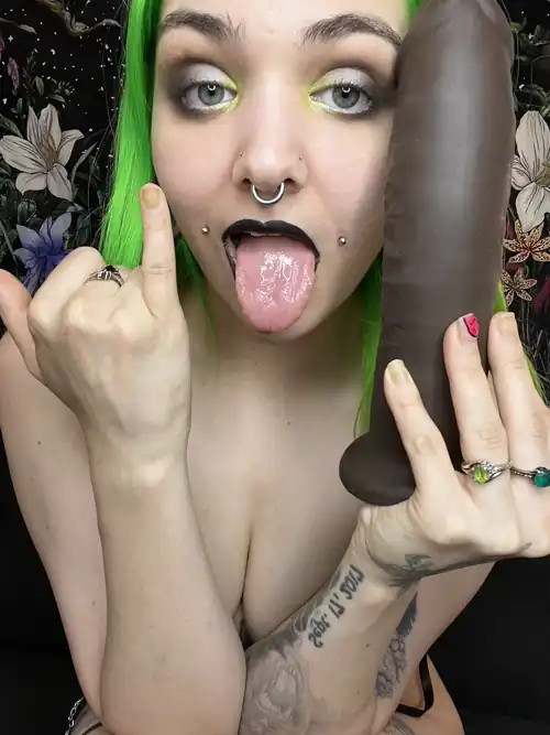 How does your little dicklet compare to what women really want? [rate] 