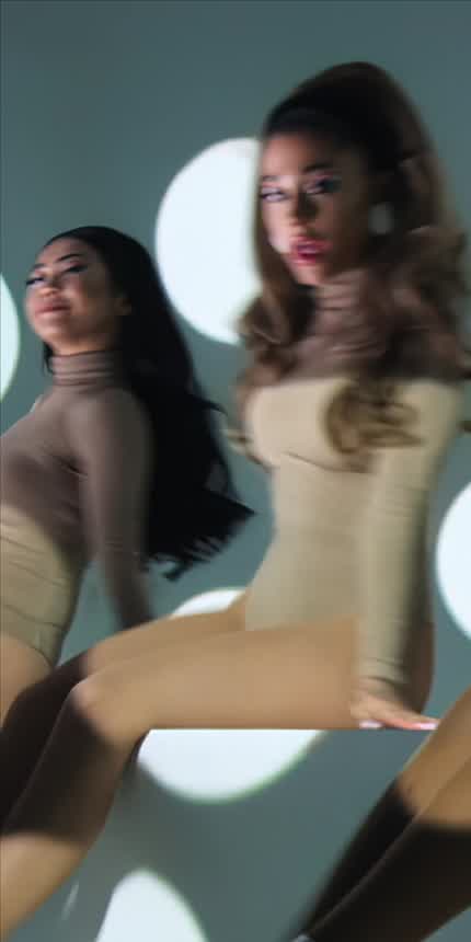 34+35 Booty