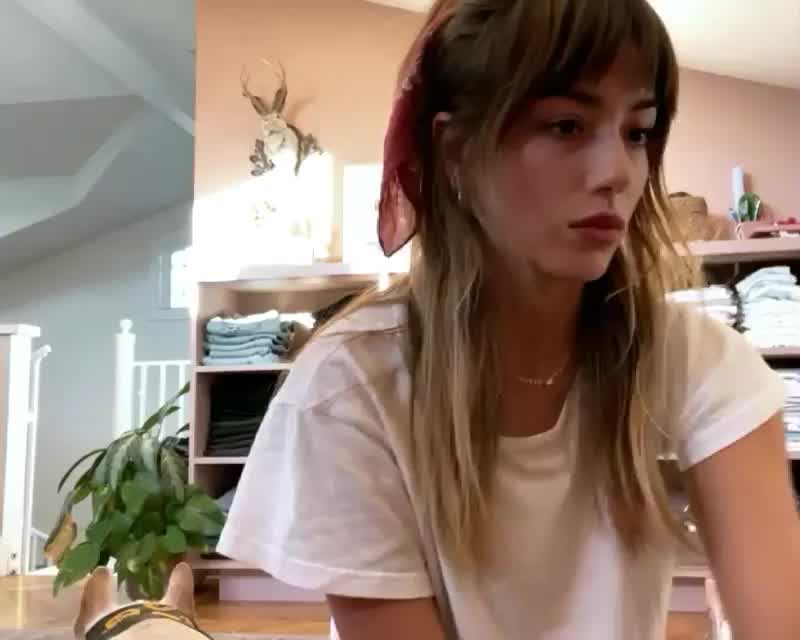 Chloe Bennet