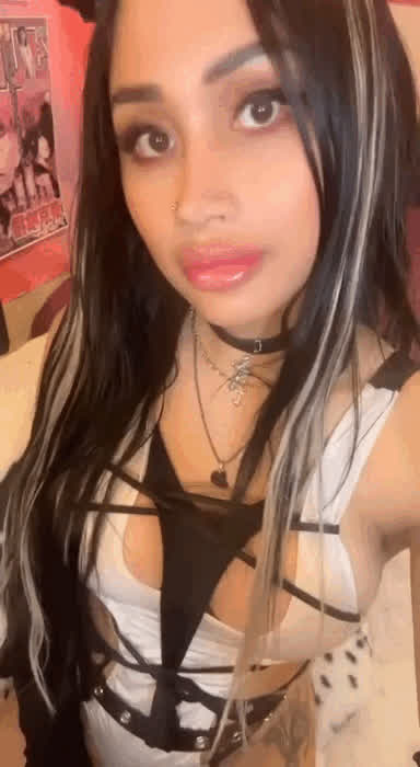 she’s a 10 but… she has a dick🙈