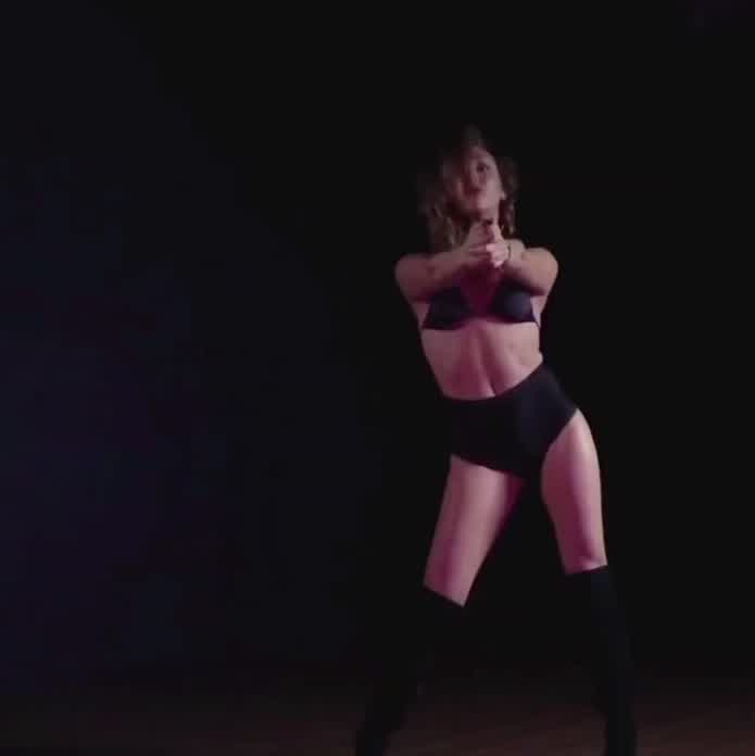 Wild Thoughts video Edit