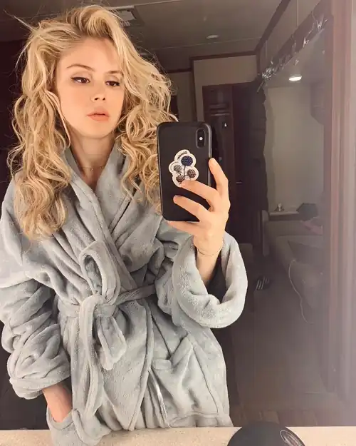 glamorous