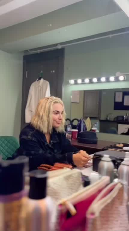 Backstage for surprise performance in London | IG October 2023