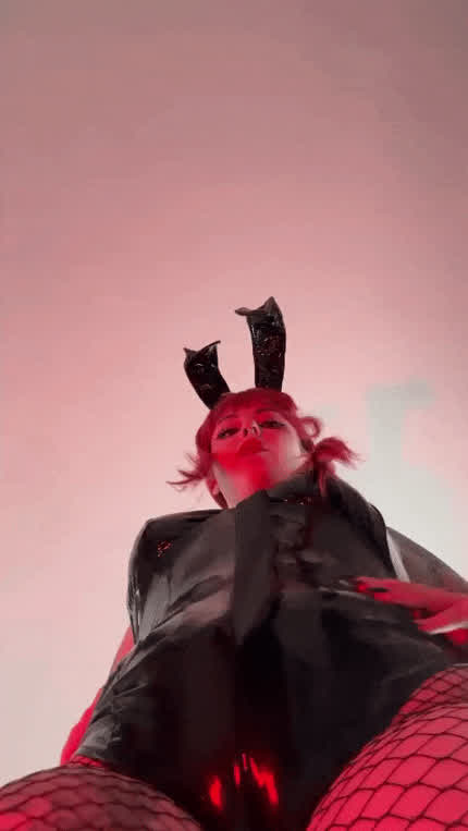 Bunny Girl Makima giving you your reward by SpookyTephie from Chainsaw Man