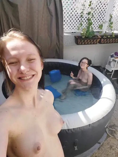 Hot tub puffies 