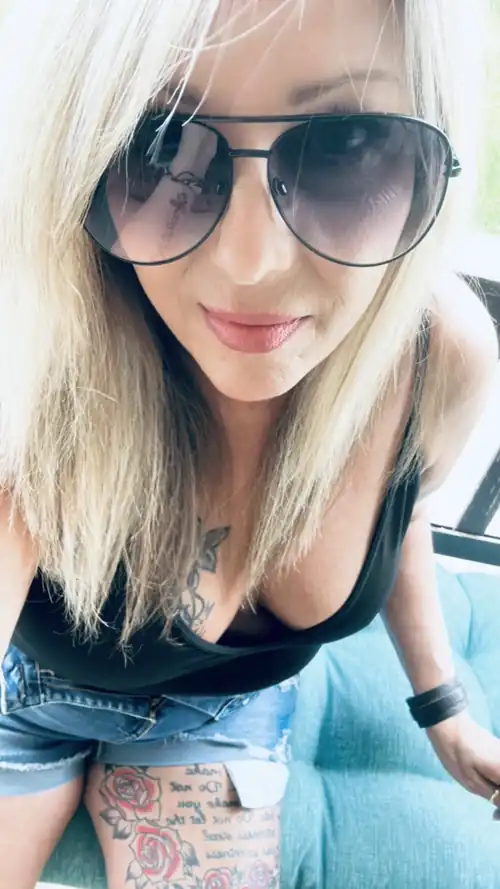 50F Happy Sexy Saturday from Tennessee🧡