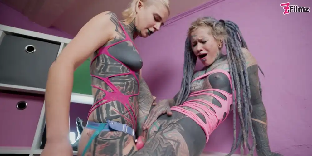 My inked friend fucks me nice and deep