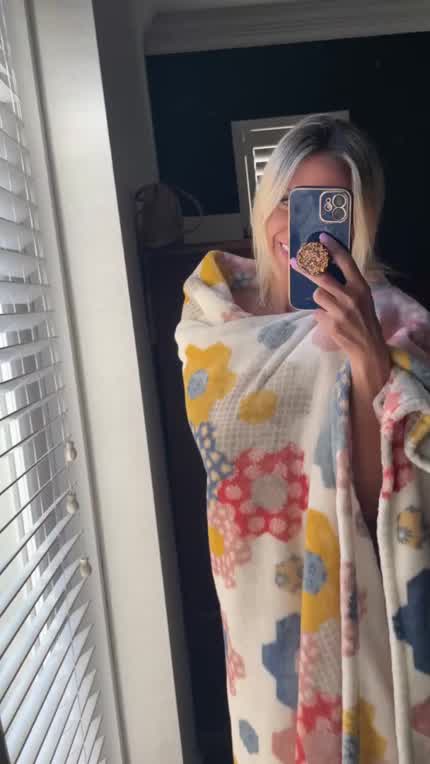 Absolutely still cum worthy.. 