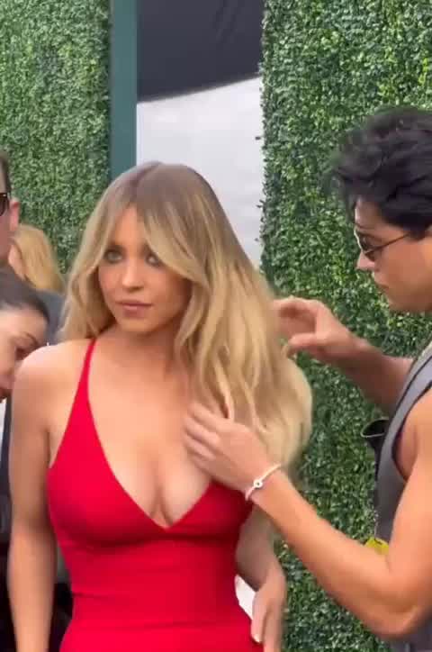 Sydney at the People's Choice Awards - February 2024