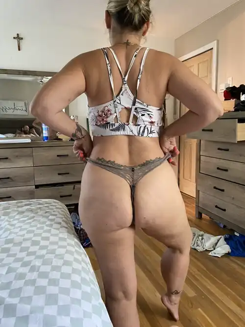 Milf panties are the best. Dm for trade 