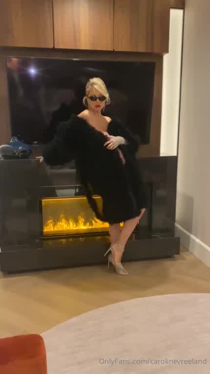 Caroline Vreeland Pregnant OF Naked Video