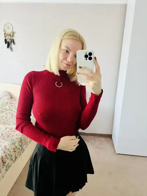 I like how it looks without bra