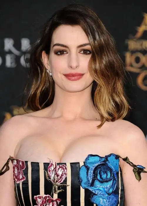 “Welcome home, Kiddo. It’s been a while. You’ve… grown. Come sit with your auntie and tell her all about your trip.” your aunt anne hathaway says, sitting on the couch patting beside her