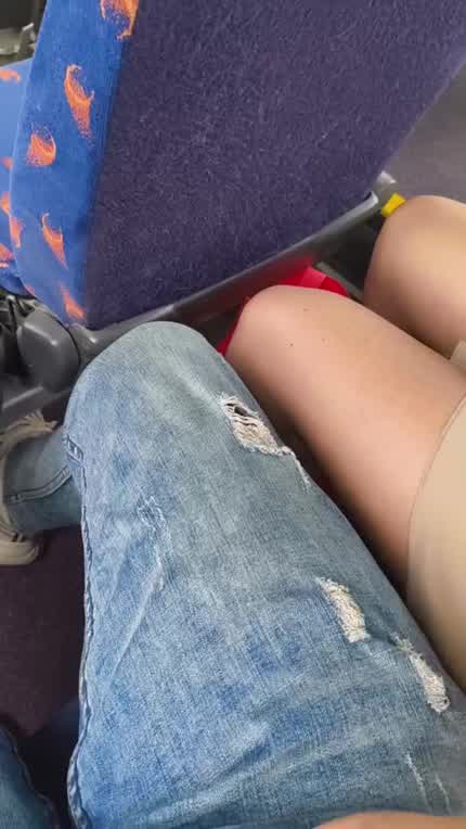 I gave a blowjob to a guy on the bus who was sitting next to me