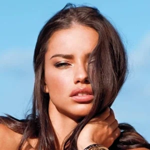 Adriana Lima: Beautiful profile picture