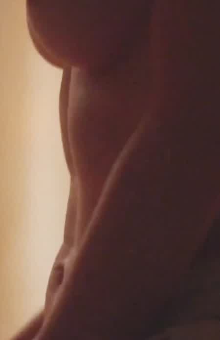 Lizzy Caplan Nipple | Master Of Sex (2013)