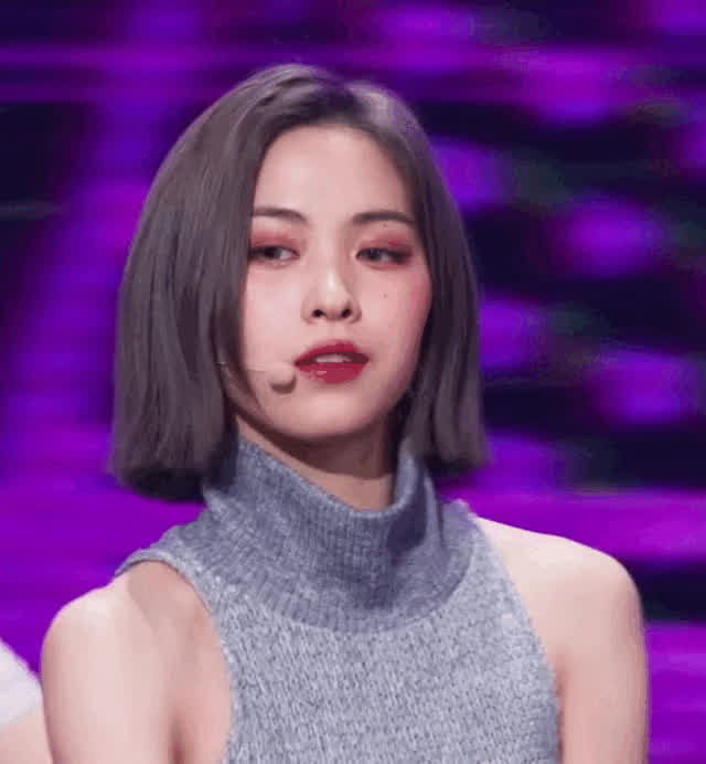 ITZY - Ryujin