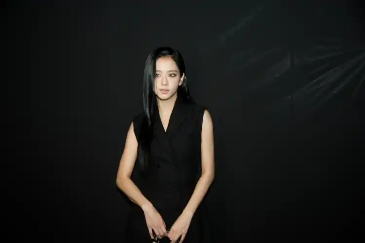 230926 Jisoo
