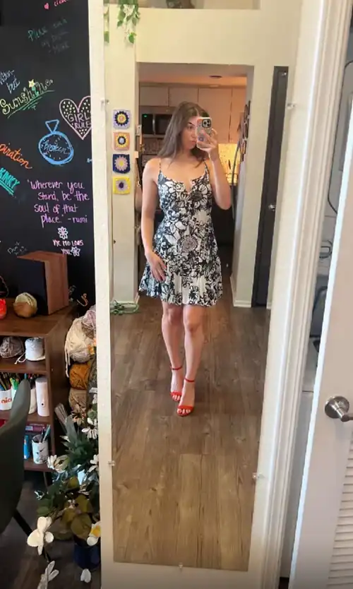 Mirror selfie | SC 6/4/24