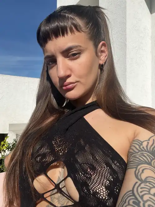 fishnets dresses are better than stockings?