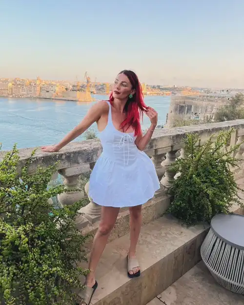 Dianne Buswell