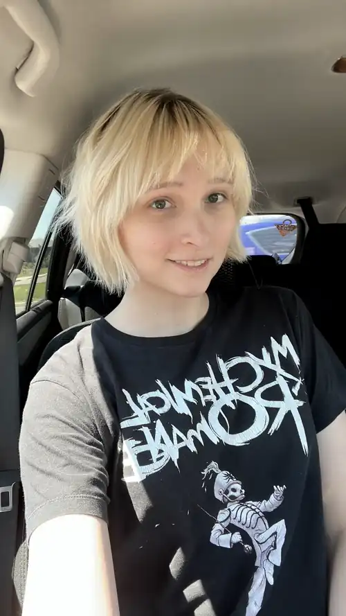 I cut my hair short and I was really worried it wouldn’t look cute or feminine but i love it!