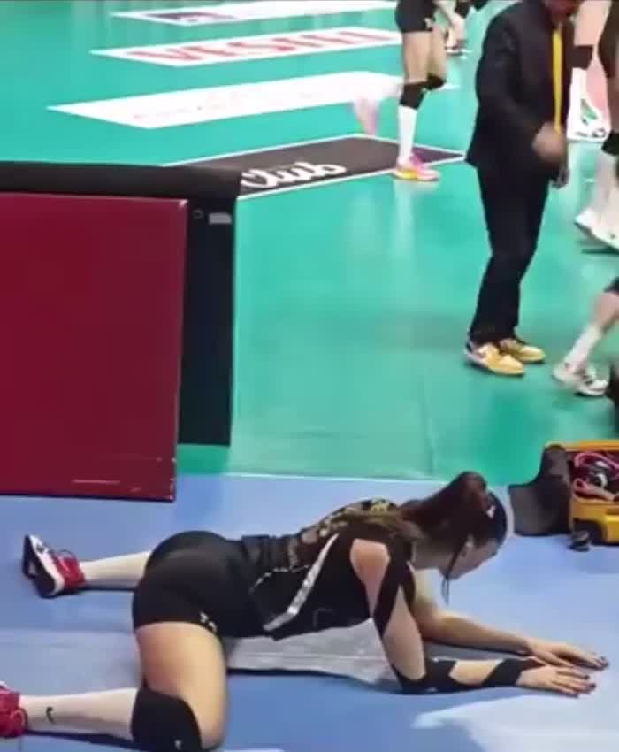 Zehra Gunes - Turkish Volleyball Player