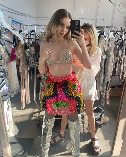 Dove cameron