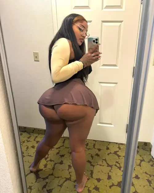 🍑👓