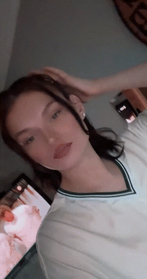 I love making straight boys forget about their girlfriend ;)