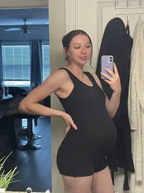 Am I still attractive at 39 weeks?