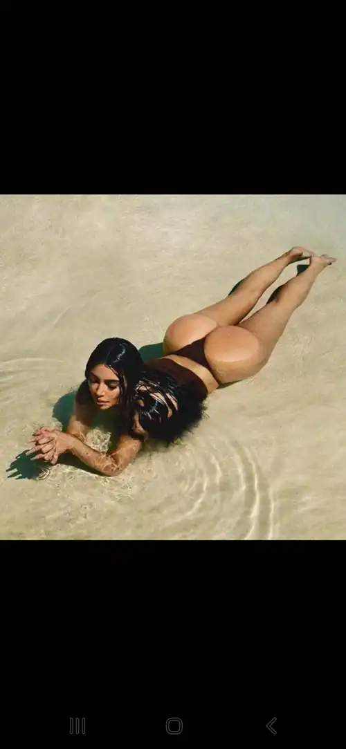 Someone that wants to dominate me with pics and commands. Im home alone so pls dm