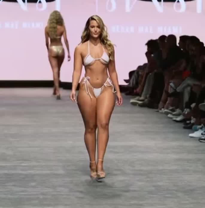Marissa Dubois Miami Swim Week 2023