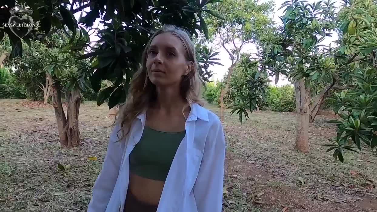 I brought him to the garden to suck him off, but he guessed wrong