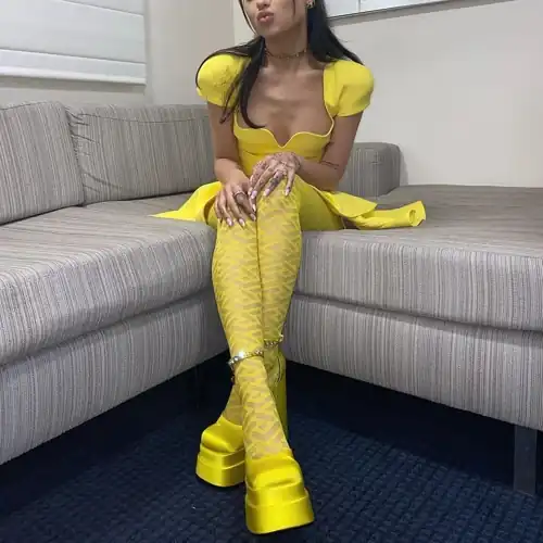 Legs get me hard