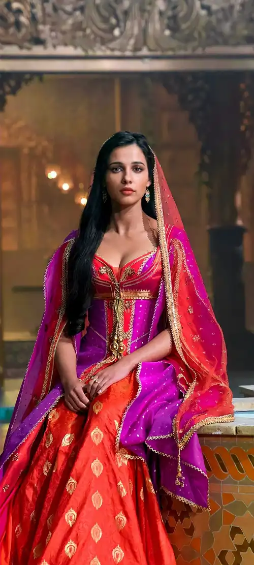 Naomi Scott as Jasmine in Aladdin (2019) Mobile Wallpaper