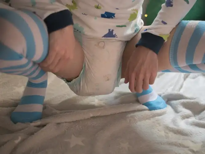 Is my diaper worthy of a change now? It's really heavy