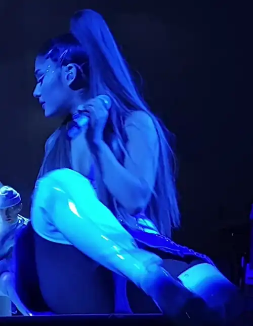 Sweetener Tour - Glasgow, Scotland - 'Needy' - 09-17-2019