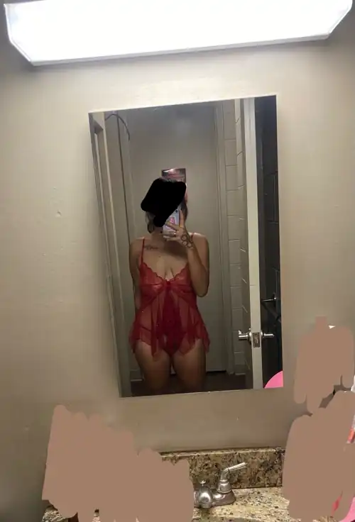 F23 & m25 wanting to find a lady to have fun with us :)