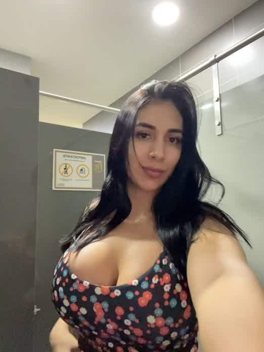 The guys at the gym were staring a lot today