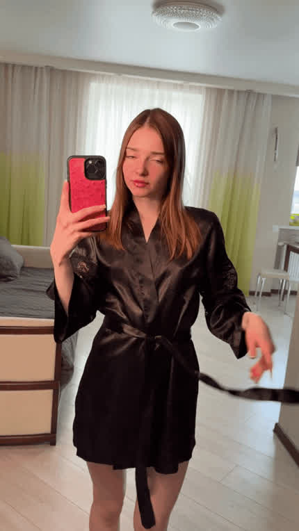 I like to undress in front of handsome men