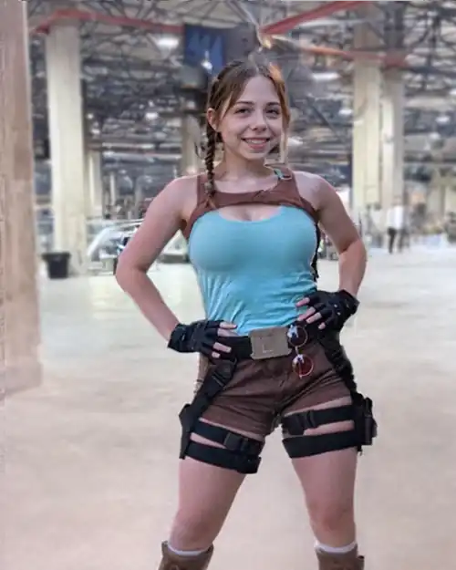 Classic Lara Croft cosplay by me!