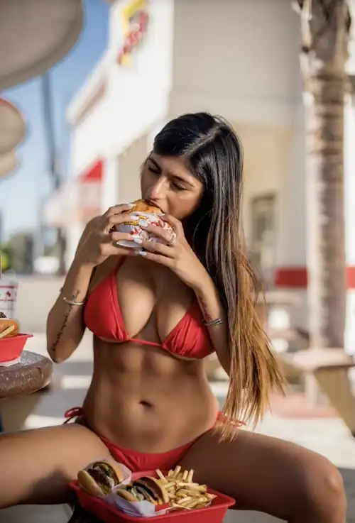 Mmm Mia!!