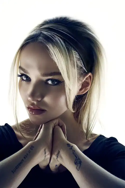 Dove cameron