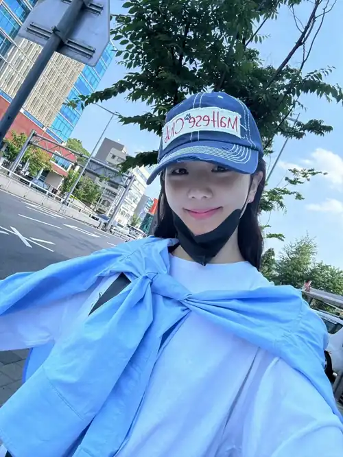 240518 Jisoo Weibo Update 