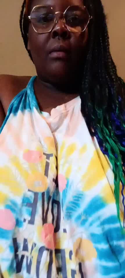 if this made you smile, say hey! (If it made you hard, you can also say hey lol)