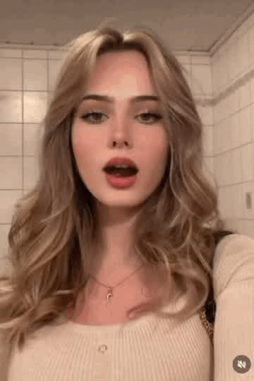 Sara Crumbleleg