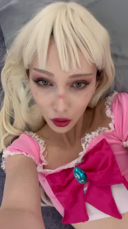 Mario you rescued me, here’s your prize