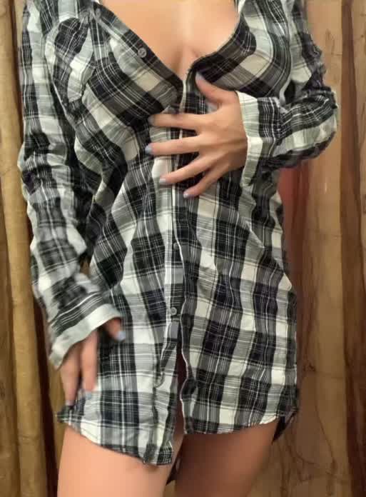 Everything comes off on the weekends 🤗💖