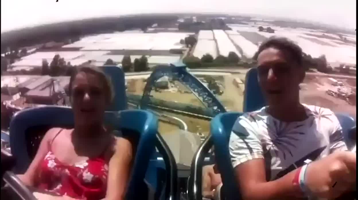 Sundress on a rollercoaster